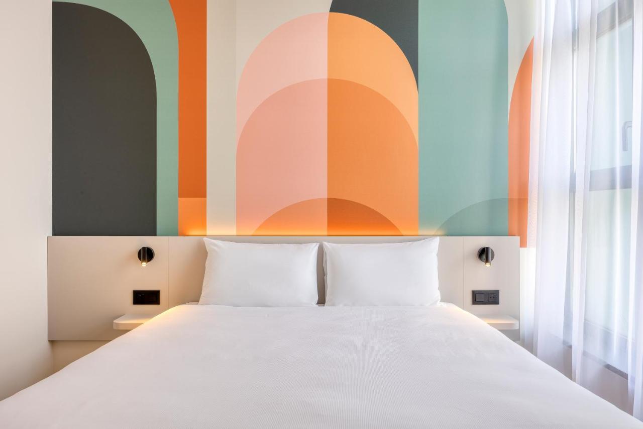 B&B Hotel Хаселт Екстериор снимка
