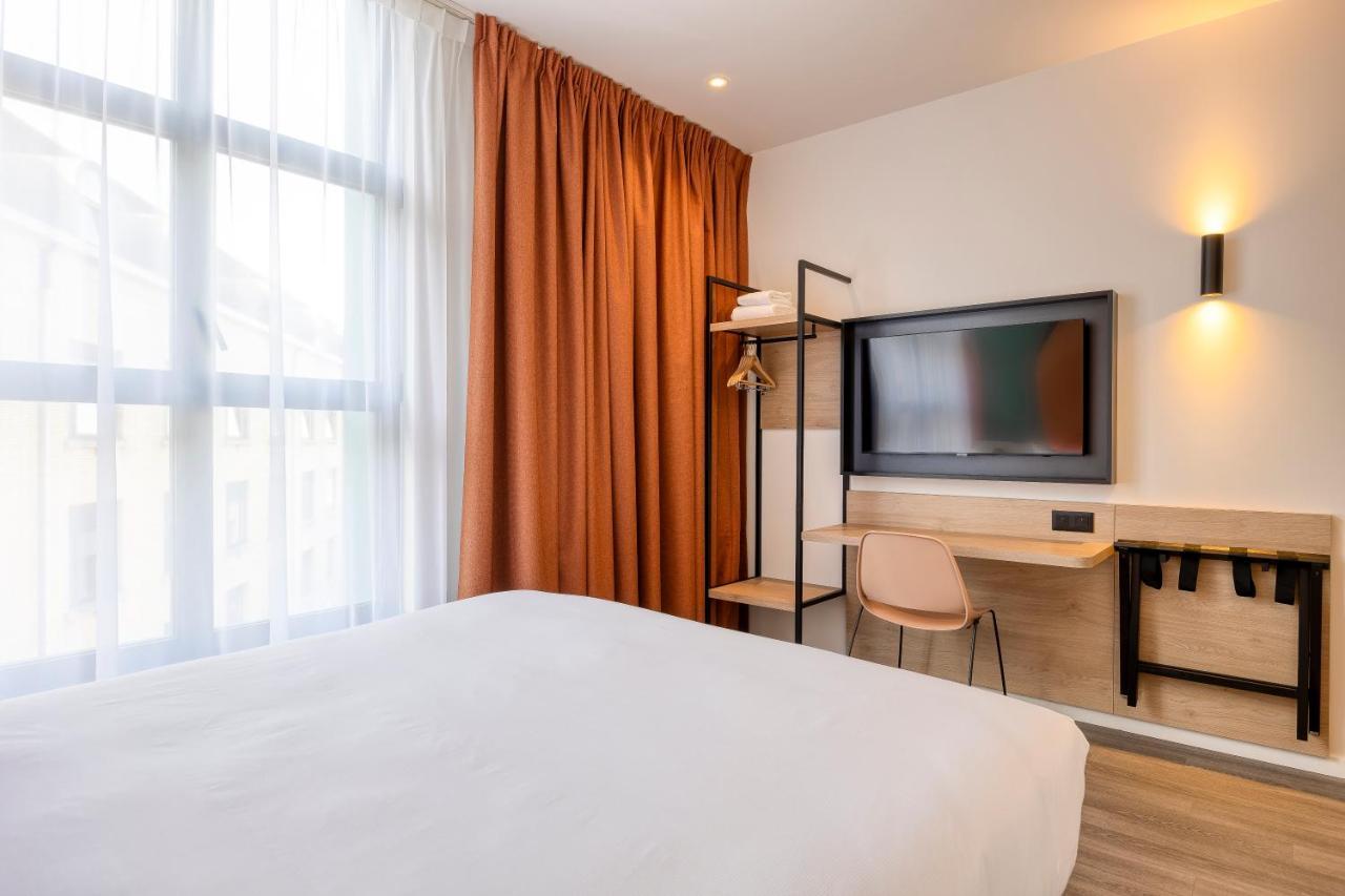 B&B Hotel Хаселт Екстериор снимка
