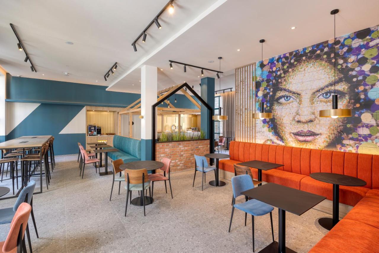 B&B Hotel Хаселт Екстериор снимка