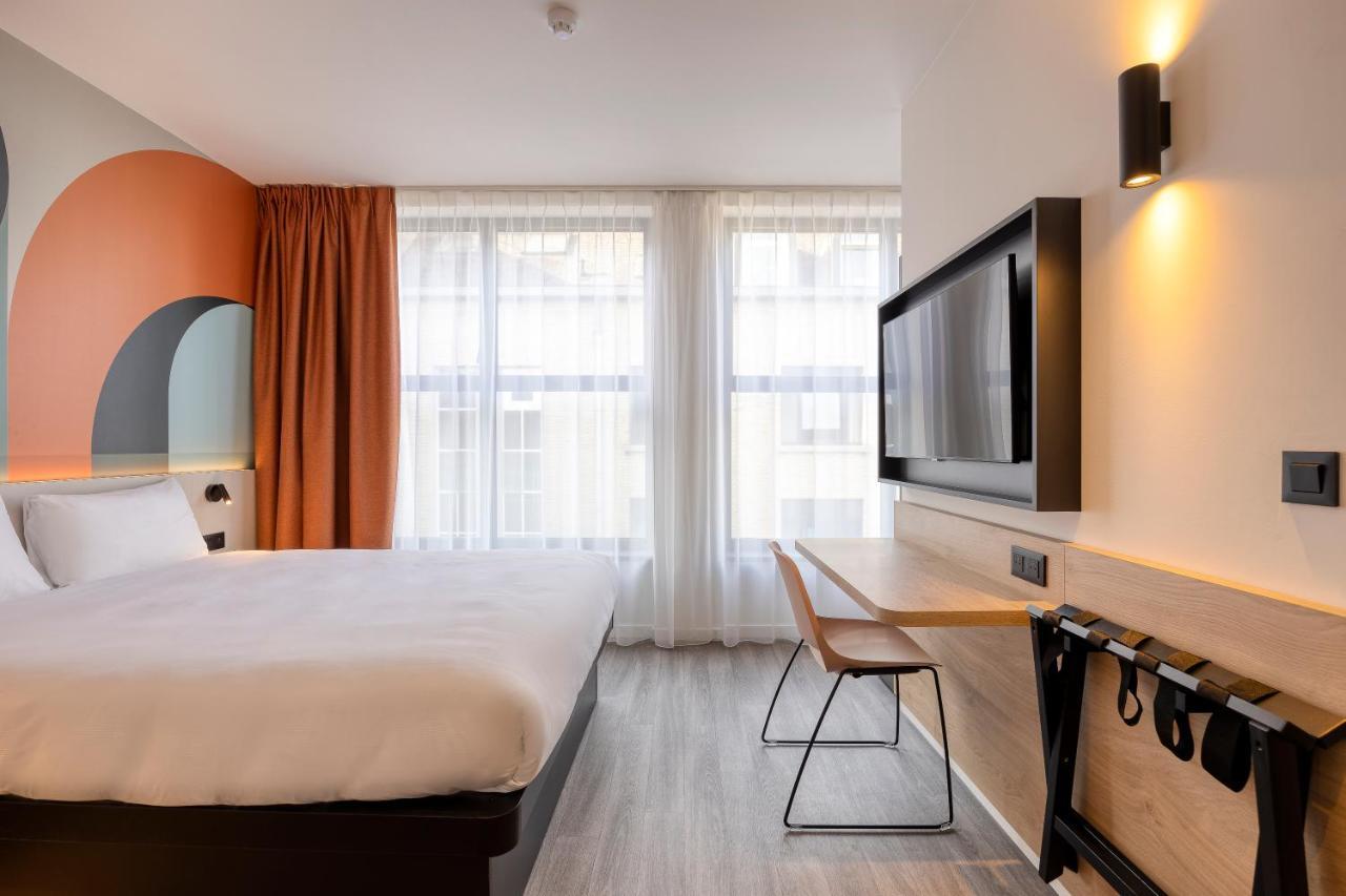 B&B Hotel Хаселт Екстериор снимка